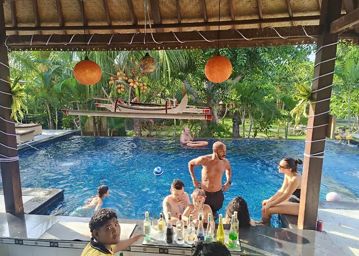 Sunset Garden Nusa Lembongan